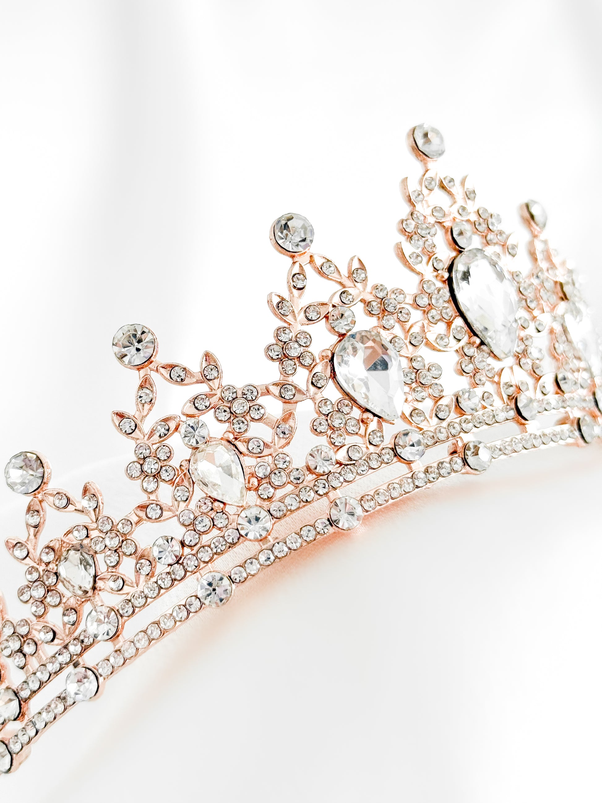 Royal Sparkle Diadem